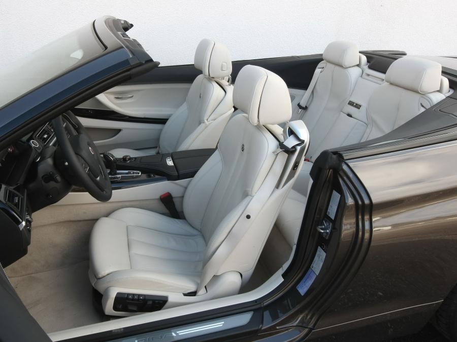 Интерьер Alpina B6 Bi-Turbo Cabrio (F12) 2011 года  (фото 20 из 21)